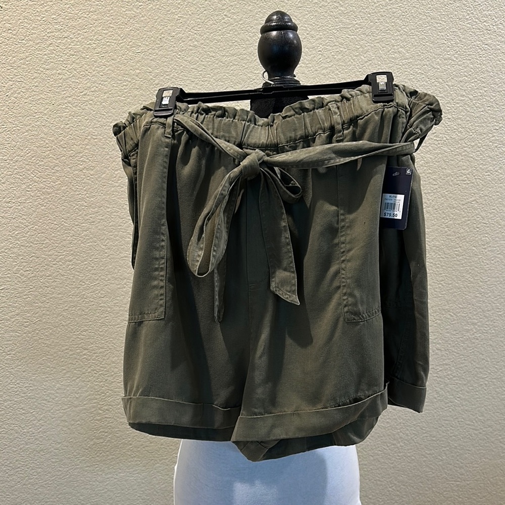 Lucky Brand Olive Green Paperbag Waist Cargo Shorts